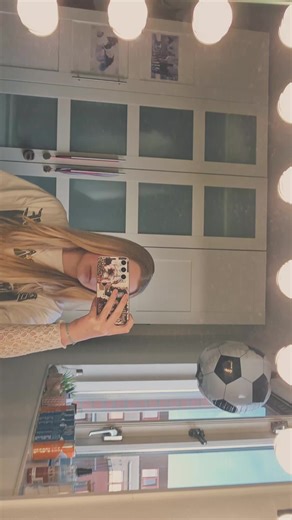 Video's van Daggoedex🐕 (@daggoedex15) met оригинальный звук - .neval