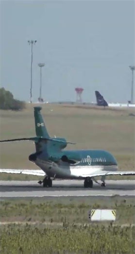 Dassault Falcon 7X takeoff from Budapest #dassaultfalcon #budapestairport