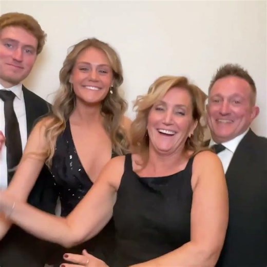 Photo Booth or Video Booth? Either Way, It's All the Rage!