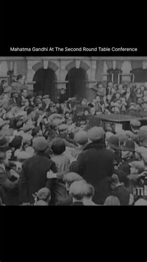 MAHATMA GANDHI AT THE SECOND ROUND TABLE CONFERENCE