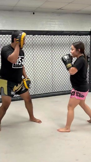 32K views · 925 reactions | Check out this slick boxing combo | Gloves Up Monica | Facebook