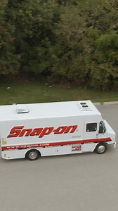 Take control of your future and talk to awesome customers every day, just like Haaris Kahn does. | Snap-on Tools