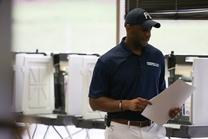 Andrew Gillum hotel room incident: Miami Beach police reviewing apparent record leak