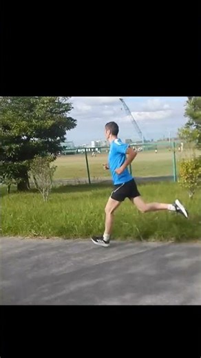 【50代記念】走りを横から撮ってみた #骨格ランニング #running #marathon #目指せカッコ良いフォーム #軽やかに走りたい #shorts