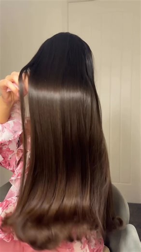 ᴸᴼᴺᴳ ᴴᴬᴵᴿ ᴳᴵᴿᴸ 🌸 | Curly waterfall 💘 #curly #waterfall #shine #glossyhair #hairgoals | Instagram