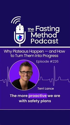 Your habits create your results — one small choice at a time. Terri and Heather dive into the lifestyle details that matter most: planning, sleep, and the small routines that keep progress steady. It’s not about perfection; it’s about preparation. 🗓️ Learn how to make planning your biggest ally. 🎧 Listen to Episode #226: Why Plateaus Happen — and How to Turn Them Into Progress https://www.thefastingmethod.com/podcasts/ 👉 Join The Fasting Method Community to keep your transformation moving. ht