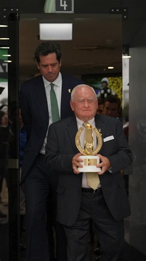 Relive the 2025 TAB Golden Slipper won by Marhoona at Rosehill Gardens. | Australian Turf Club