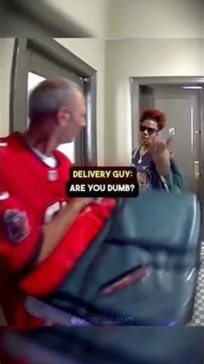 Ring Camera Captures Neighbor Ruin Pizza Delivery in Hallway Confrontation