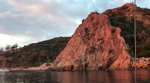 Mornings on Catalina Island are the best. Especially from a boat! ⛵️ #theavalonhotel Video credit: J.R. Gilkinson 😊 | The Avalon Hotel