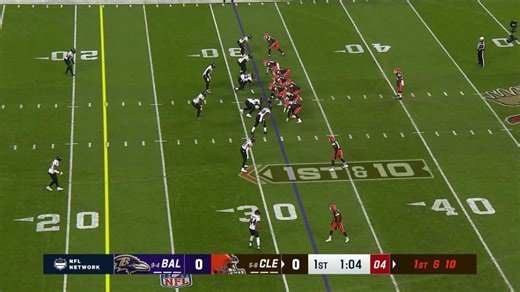 Kyle Hamilton explodes off the edge to take down Deshaun Watson