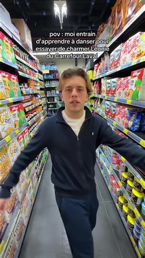 Apprendre à danser pour charmer Léonie au Carrefour Laval