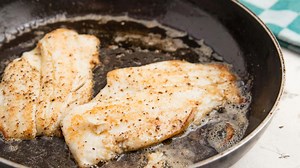 Doctor reveals why you should NEVER cook using a scratched pan