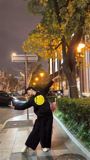 Magically Transform Rain into Clouds: Master the Cloud Manipulation Trick