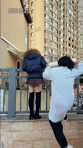 The doctor has come, why is Grandpa running?#parkour #funnygame #funny