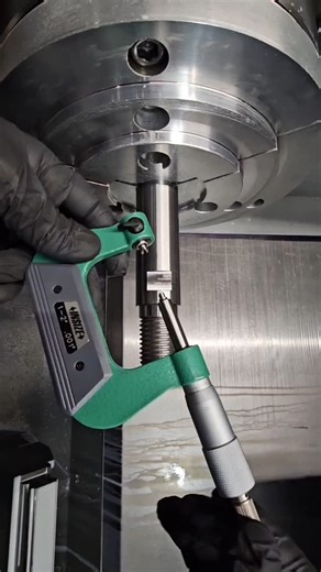 𝗢𝗰𝘁𝗮𝗻𝗲 𝗪𝗼𝗿𝗸𝗵𝗼𝗹𝗱𝗶𝗻𝗴 | Thread Micrometers allow accurate measurement of pitch diameter. They are an affordable way to ensure threads are manufactured within... | Instagram