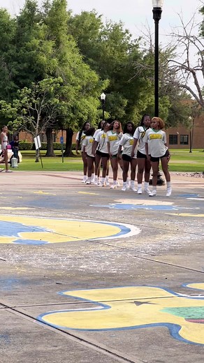 It’ll ALWAYS be them for me! 😍🔥 #monroecheerleaders #fyp Even on Spring break we working!