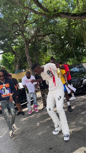 Chi Ching Ching on Reels