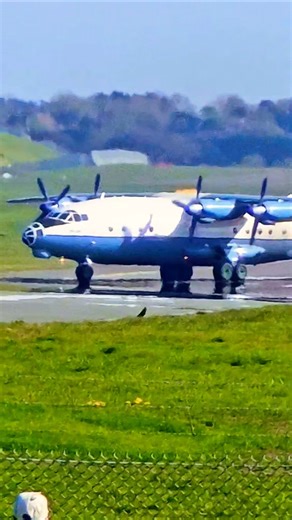 Antonov An-12B rare plane ever seen!#aviation #viralvideo #planespotting #landing #aeroplane #bhx