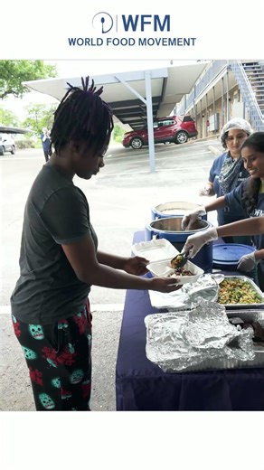 University of North Texas-Hot meal distribution