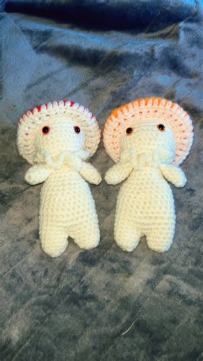 pattern by @rightasraincrochet2212 these came out so cute! #crochet #mushroom