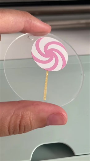 Watch me make a lollipop keychain design 🍭✧˖° #lollipopkeychain #candykeychain #asmrkeychain #handmadekeychain #cutekeychain #keychaindiy #candycrafts #lollipopdesign #uniquekeychains #candylovers #handmadeaccessories #craftedwithlove #asmrcommunity #diykeychains #handmade #fyp