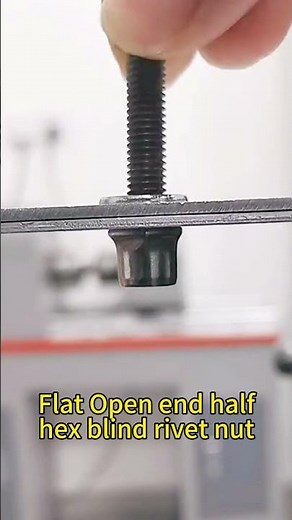 Nut riveting tool