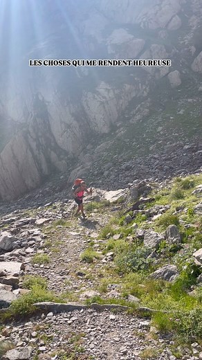 1.5K reactions · 180 shares | Est ce que ça te rend heureux (se) aussi ? Si toi aussi t’es la team #montagnemylife commentes et abonnes toi   C’est par ici le contenu montagne 量️ #montainslovers #randonnee #hiking #moutains #outdoor #trekking #lanscape #trekkerlife #passionmontagne | Les Aventures de la Baroudeuse | Facebook