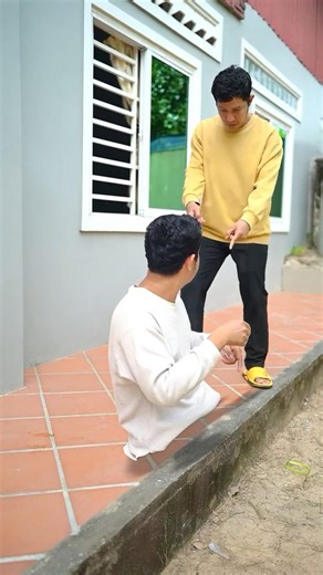 Help him find his legs #shorts