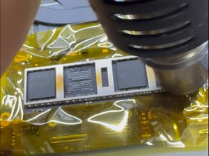 乔布斯一代神机MacBook Pro A1502原来是8g内存，128硬盘，外地寄过来把内存拉满到16g内存，512g硬盘，机主希望能再发挥个三五年的余热