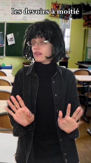 Humour en cours de prof : Un sketch hilarant