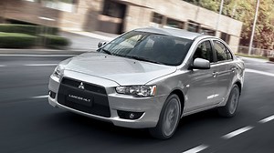 Mitsubishi Lancer, Outlander e ASX têm motor que pode desligar sozinho