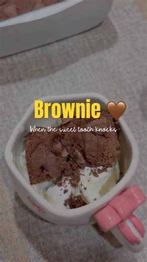 🤎 Brownie with ice cream | Brownie recipe | icecream and brownie | easy desserts #brownie #icecream