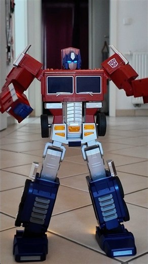 Robosen Optimus Prime – Transformation in Aktion 🤖🚛