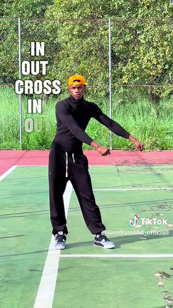 Hand Shuffle Dance Tutorial