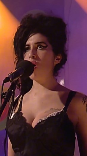 Amy’s artistry was fearless because it was real. She wrote about love and chaos not as distant ideas, but as battles she lived through. That rawness made her both fragile and indestructible—a woman whose imperfections became her poetry. Her style, voice, and vulnerability shattered the mold of what a “pop star” was supposed to be. She wasn’t chasing fame; she was chasing truth, and the world couldn’t look away. #AmyWinehouse #bombshell #biggestfan #Adele #WhitneyHouston #LadyGaga #JanisJoplin #M