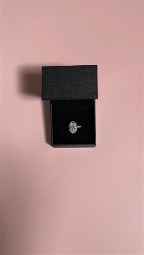 Zales on Instagram: "Imagine saying “I do” at the big game 💍🏈"