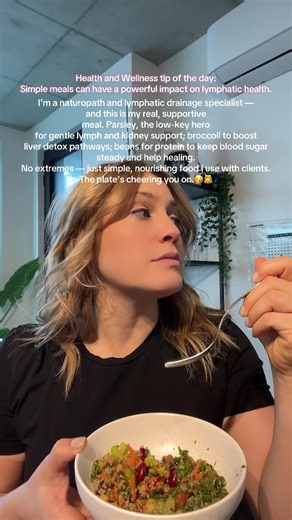 As a naturopath and lymphatic drainage specialist ✨, I don’t just think about what I eat, but what it supports. 🤍When I create a meal, I ask myself how it will support my wellbeing—whether that’s digestion, lymphatic flow, or energy. I encourage you to try this approach too: mindful, intentional meals can support the body in simple, sustainable ways. #health #lymphaticdrainage #naturopathy #creatorsearchinsights
