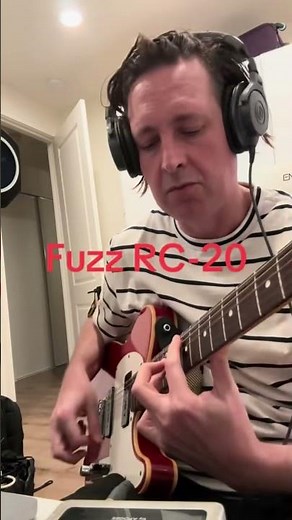 built a guitar preset in the RC-20 #guitarriff #fuzz #rc20 #rycycledsounds