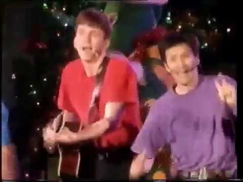 The Wiggles - Can You (Point Your Fingers and Do The Twist) - Carols in the Domain (1995)