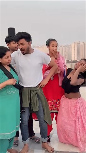 अंजलि बेहोश होगई ‪@Officer_anjali_dancer‬ ‪@Mohitvlogs_27‬ ‪@Sonialove27‬ ‪@Eqlash‬