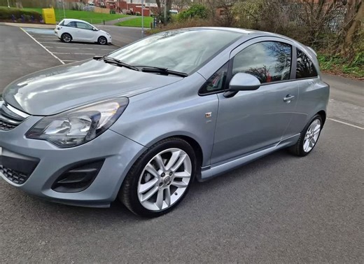 £2995 62 Vauxhall Corsa 1.4 SRI 3 Door hatchback in metallic Dolphin Grey, Only 48,000 Miles from New , Remote central locking, Electric windows ,air con , alloy wheels . 12 Month MOT, rear bumper scuffed cat n , Fantastic condition a must see car. delivery can be arranged on viewing. Any inspection welcome.
