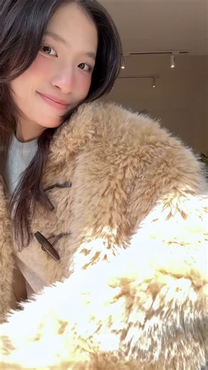 𝐃𝐔𝐌𝐌 | 1 jacket, 4 outfit 🧥 | Instagram