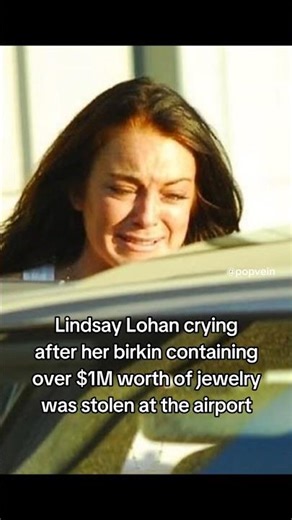 Lindsay Lohan crying after her birkin containing over $1M worth of jewelry was stolen 💔