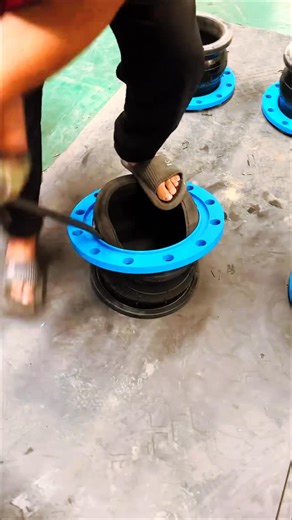 Carl on Instagram: "🔥 This is not just rubber. It’s the pipeline’s shock absorber. High-speed rubber mixing 💣 Power pushed to the limit Multi-layer fabric + steel reinforcement 🔩 Hundreds of tons of molding pressure ⚙️ 🔥 High-temperature vulcanization locks the structure Elasticity. Strength. Lifespan. Set at once. Flange forming Precision flange engagement Final step — extreme pressure testing 💥 Looks soft. Takes the punishment. The pipeline moves. It absorbs the hit. made. 📧 Mailbox：carl