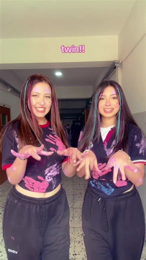 Twin Okul Mezuniyeti: Yks Bitince Girilen Hali