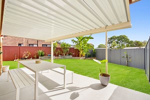 Sold Semi-detached 1/13 Goldwyn Way, Oxenford QLD 4210 - Jul 10, 2023