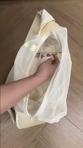 Best Pet Carrier Bag for Travel and Shopping Lightweight and Breathable Design
