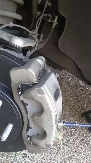 How to replace Ford F150 King Ranch front brake and Roter Replacement