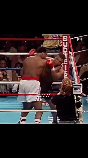 Mike Tyson gets Revenge for Muhammad Ali 💯 | Greatest Boxing Match Ever