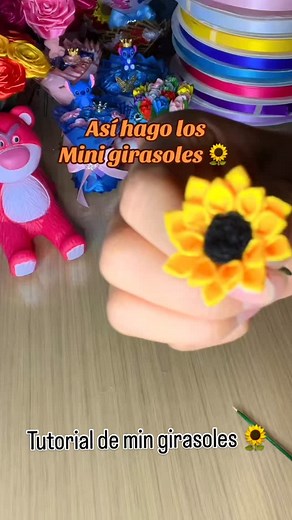 28K views · 3.5K reactions | Tutorial de mini girasoles  #tutorial #mini #girasoles #emprendimiento #negocios #estadosunidos | Mía Rosas | Facebook